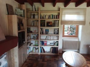 bibliothèque en frêne